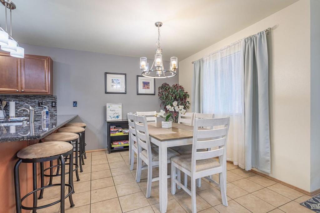 Walk To Downtown Leavenworth * Sleeps 6 + Pets * Ground Level Gem! Appartement Buitenkant foto